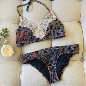 {Anthropologie} Allihop floral Bikini bottoms Size S